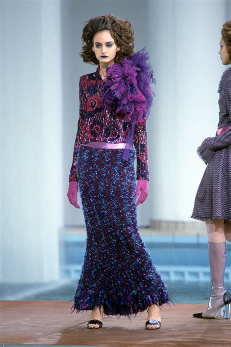 chanel 2000 fall collection